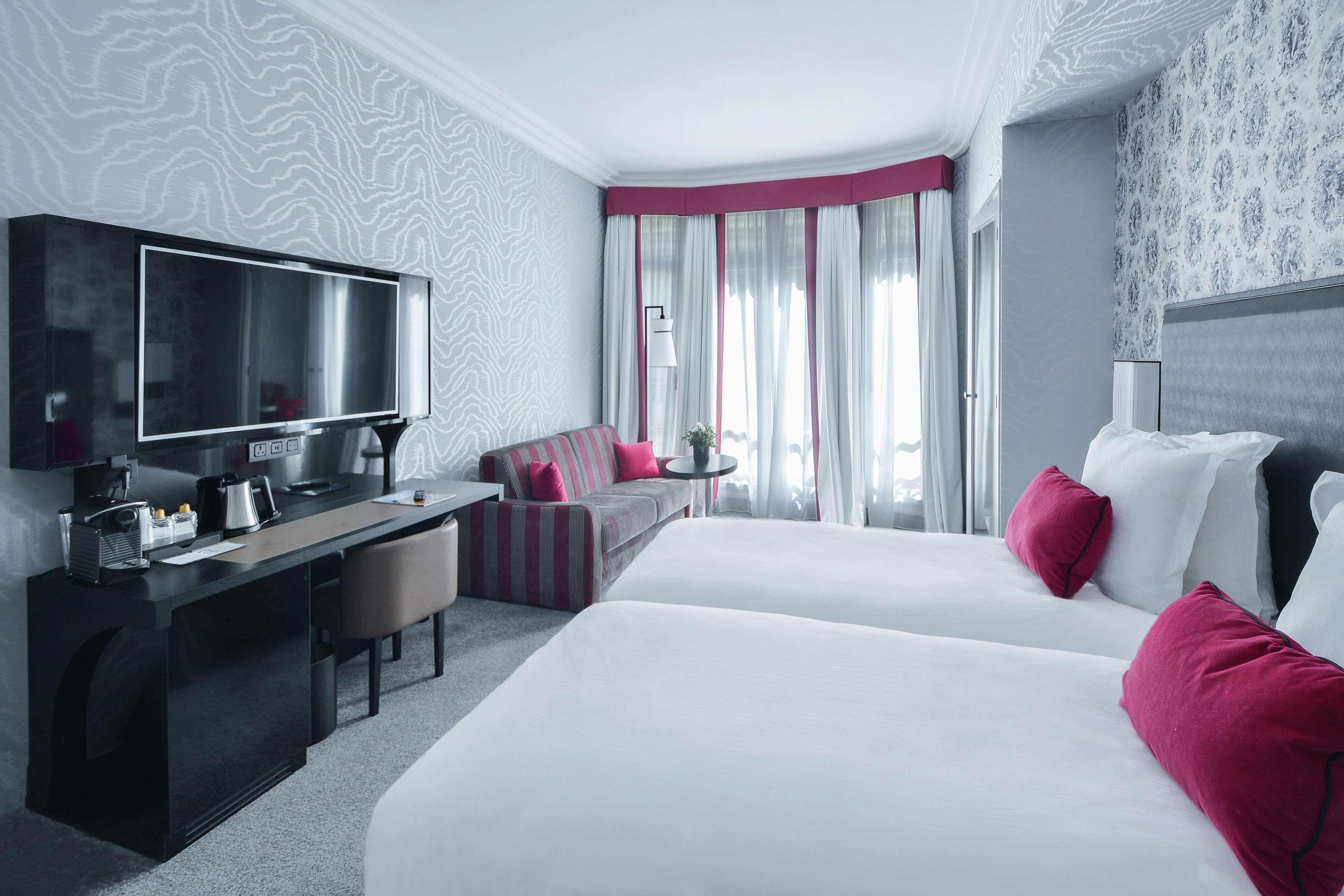 Hotel Maison Astor Paris, Curio Collection By Hilton Parijs