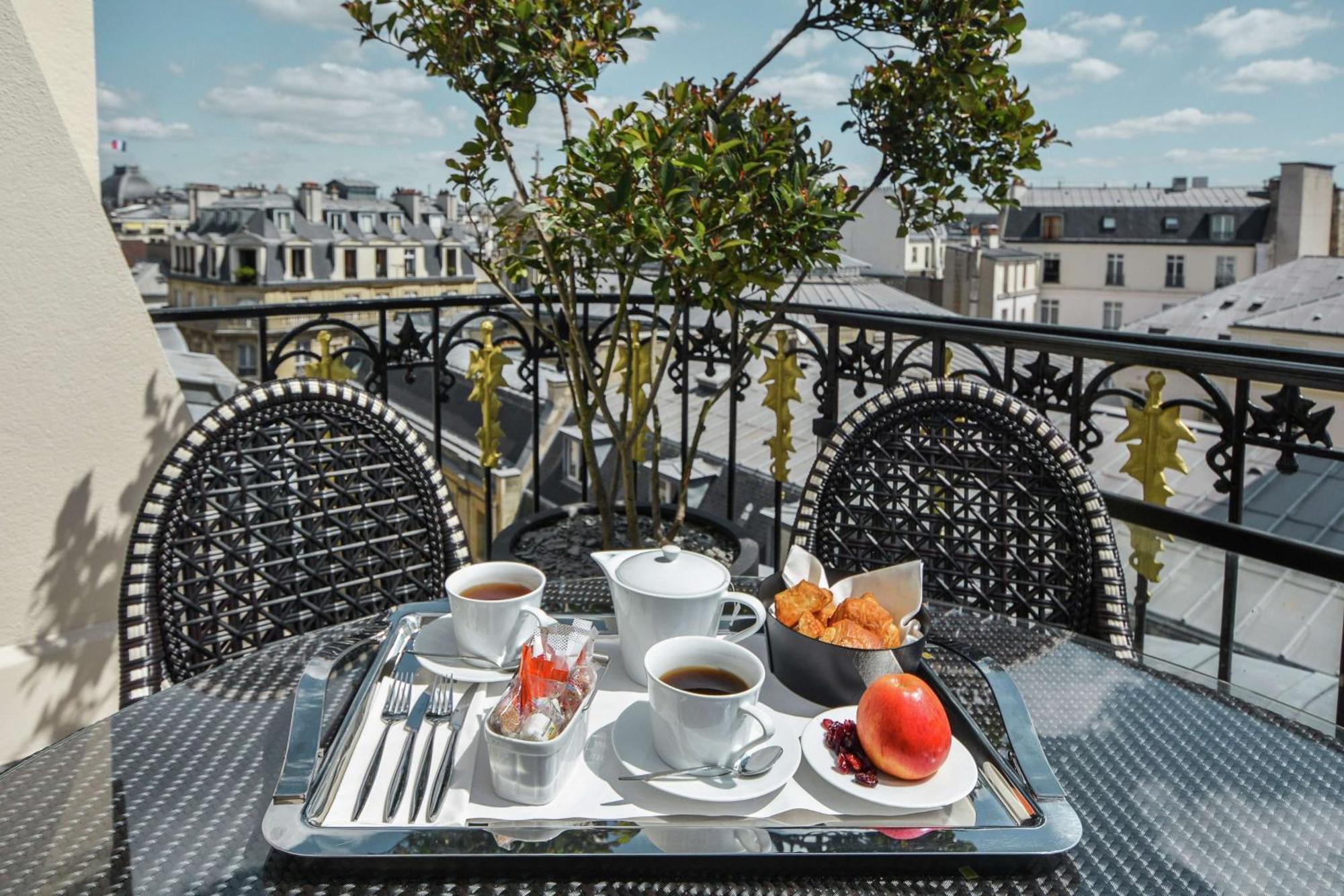 Hotel Maison Astor Paris, Curio Collection By Hilton Parijs